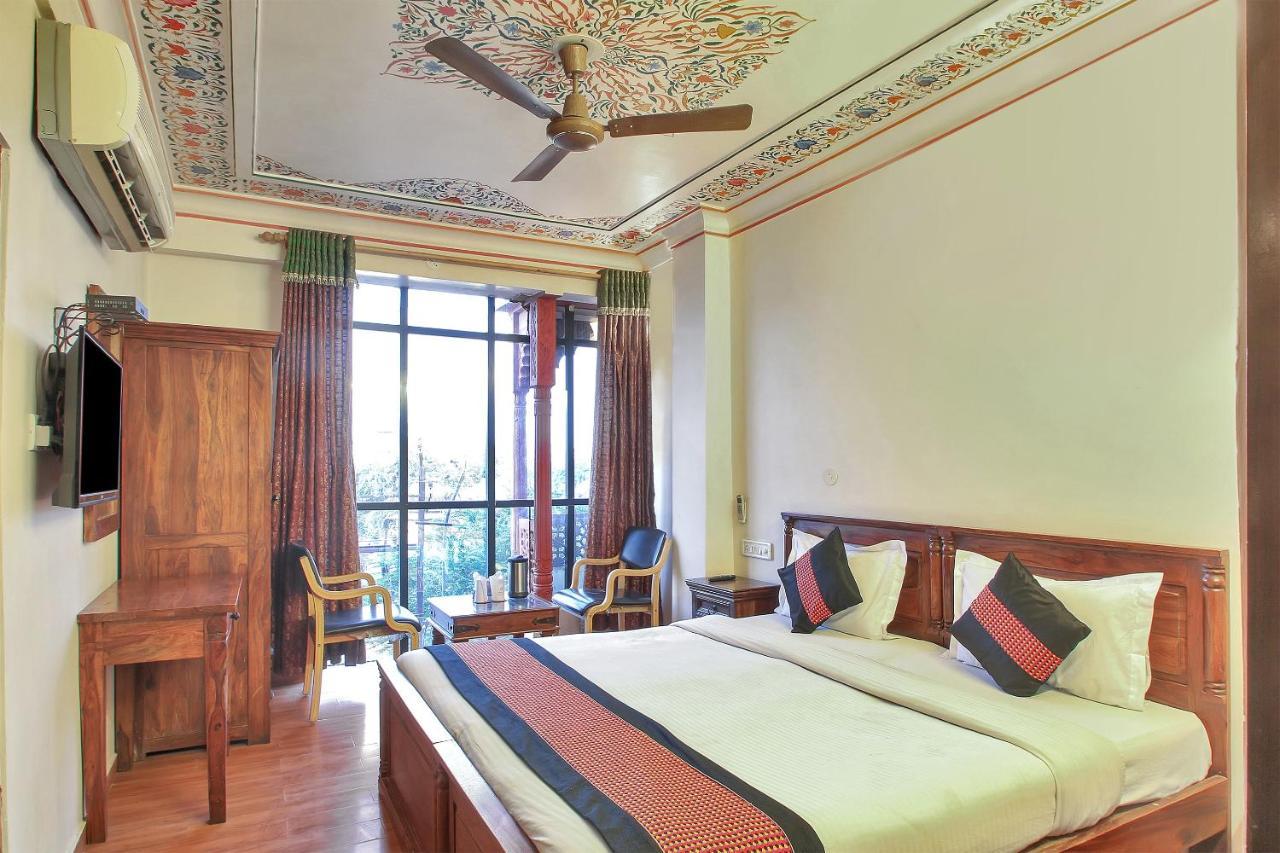 OYO 2105 Hotel Royal Sheraton Jaipur Exterior foto